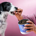 Bild in Galerie-Betrachter laden, Natural dog snack for woodland walks, 100% pflanzenbasiert, Z-Snack by Tierliebhaber.